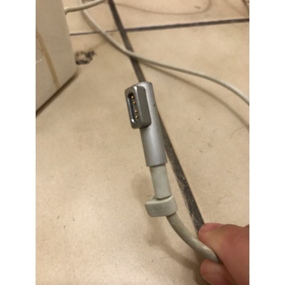 Apple MacBook Pro early 2011 13.3-inch - Picture 4 of 16